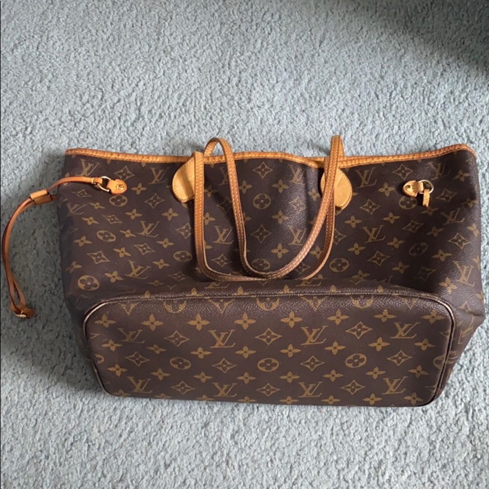 LOUIS VUITTON neverfull MM
